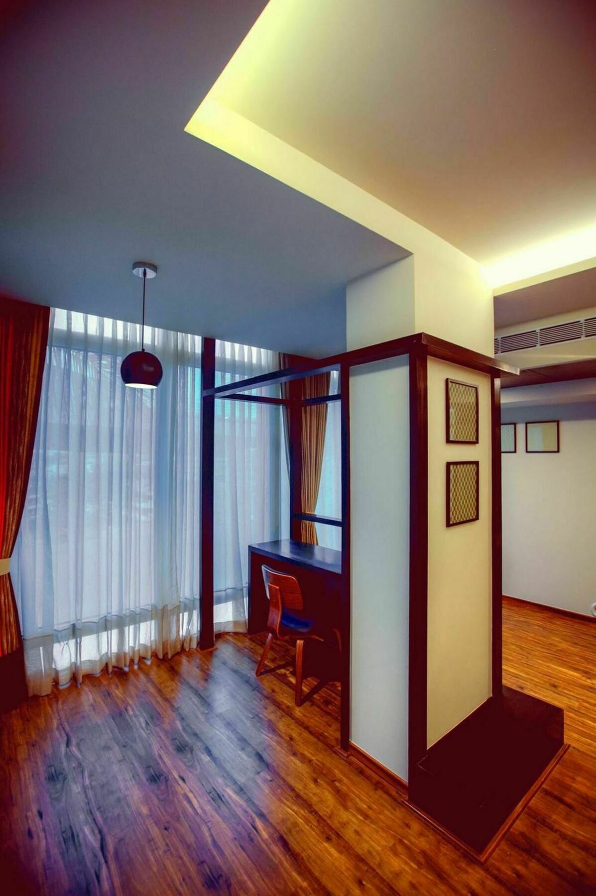 Minla Hotel Bangalore Bagian luar foto